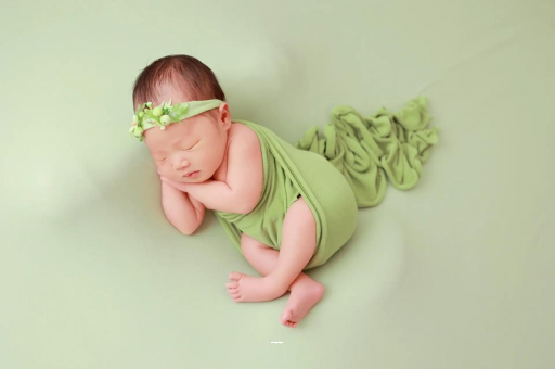 巨野宝宝下眼袋发青的原因 巨野宝宝下眼袋发青的原因